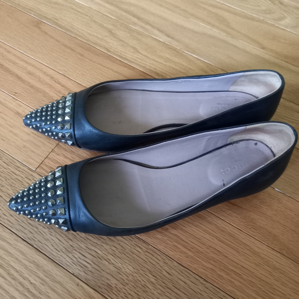 GUCCI Leather Flats
